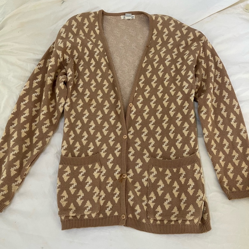 Ann Taylor Tan and Cream Patterned Cardigan
